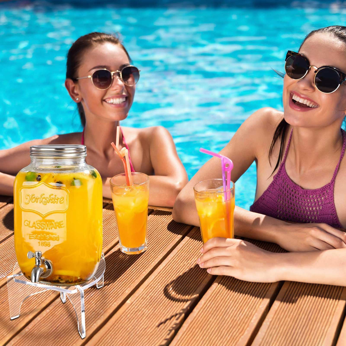 Acrylic Beverage Dispenser Stand I967872