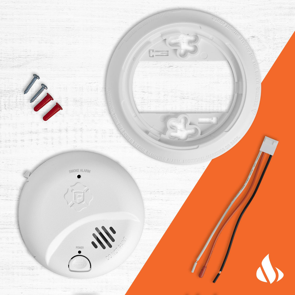 Hardwire Smoke Alarm with 10-Year Battery Backup F636181
