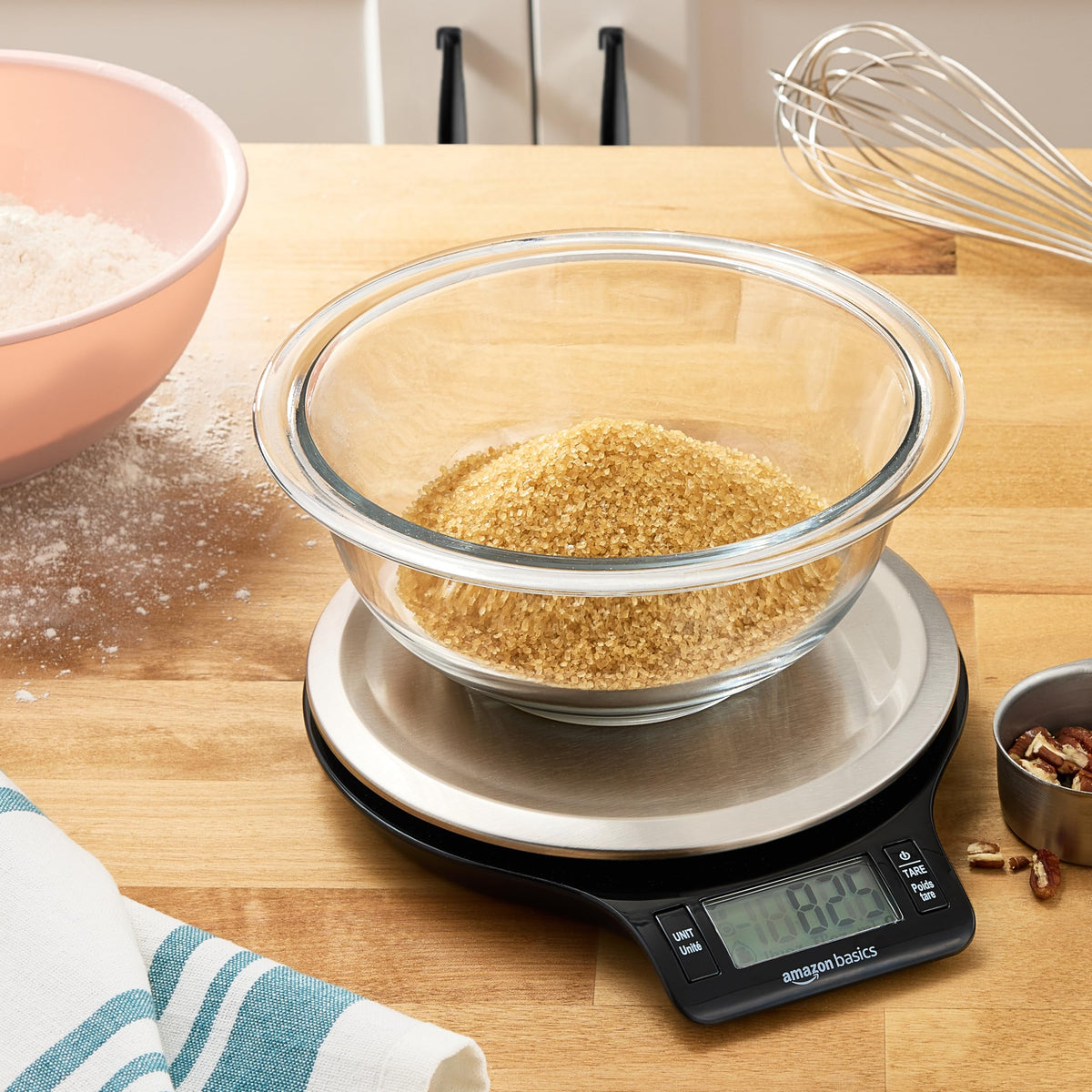 Digital Kitchen Scale with LCD Display, Black and Stainless Steel P434